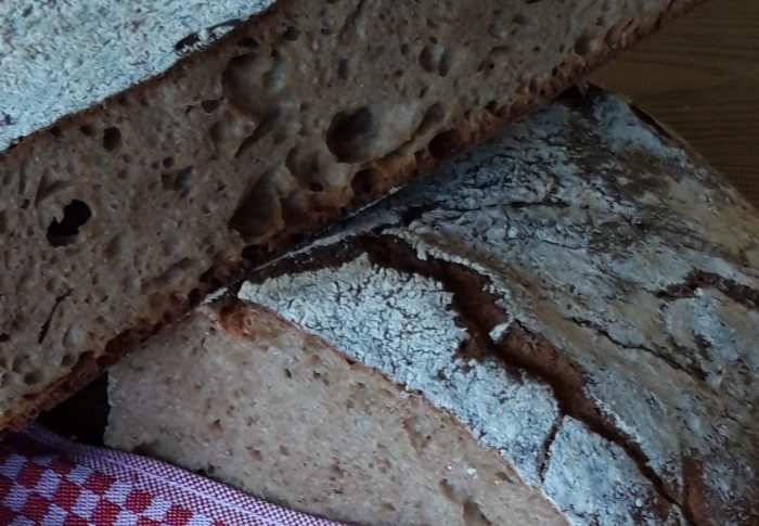 Brotzeitlaib mit Altbrot